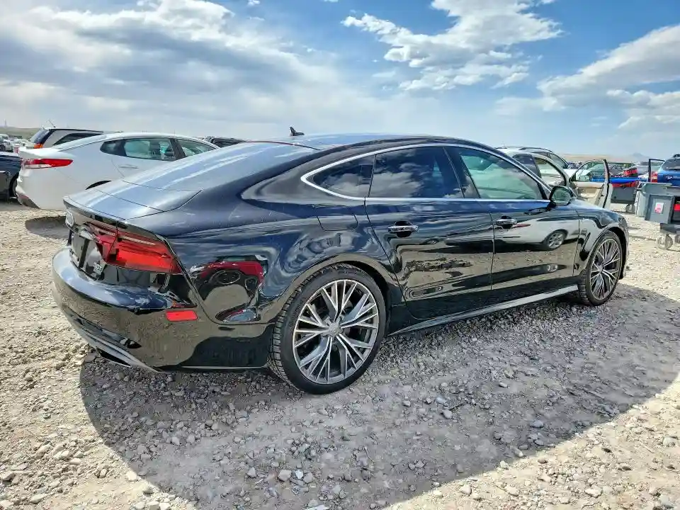 WAU2GAFC0GN004779 2016 AUDI A7-2