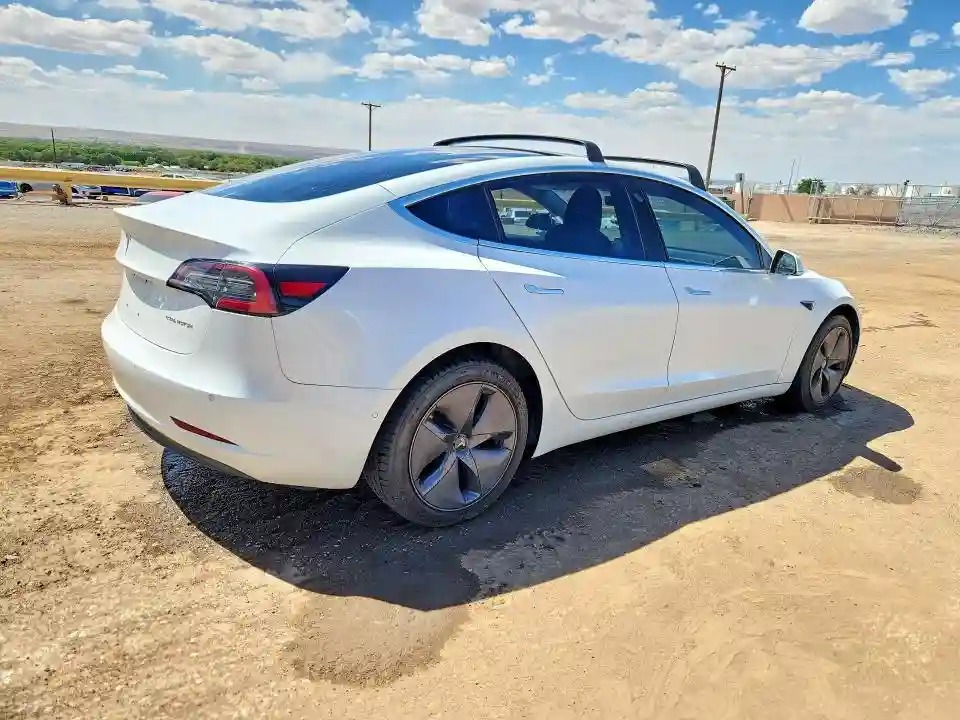 5YJ3E1EB5JF085340 2018 TESLA MODEL 3-2