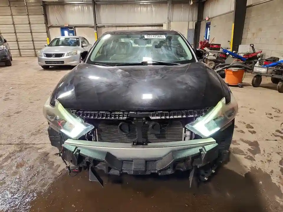1N4AA6AP5HC428422 2017 NISSAN MAXIMA-4