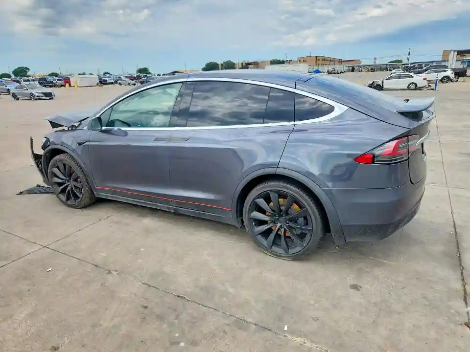 5YJXCBE28MF323229 2021 TESLA MODEL X-1