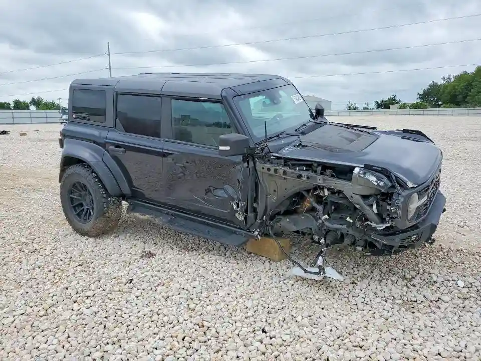 1FMEE5JR0PLB00394 2023 FORD BRONCO-3