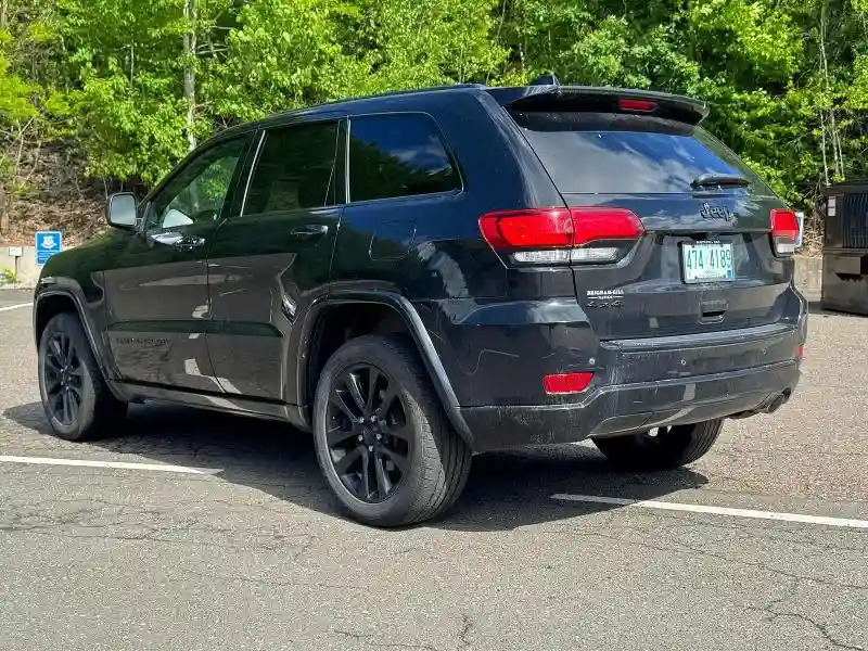1C4RJFAG0JC139919 2018 JEEP CHEROKEE-2