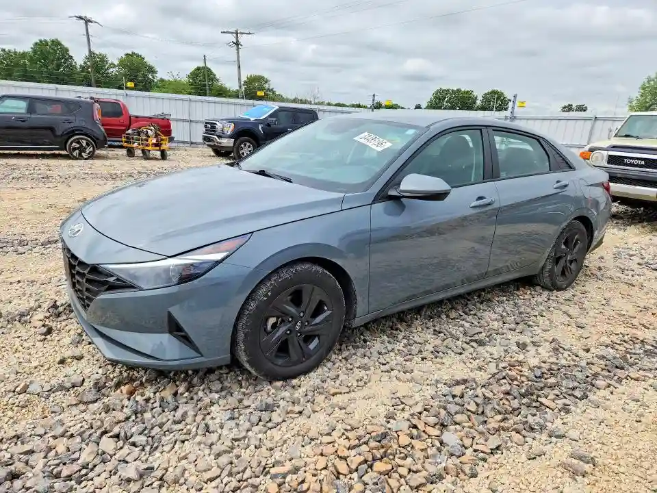 KMHLM4AG4NU285107 2022 HYUNDAI ELANTRA-0