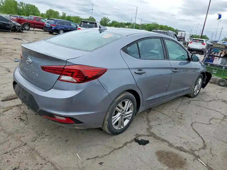 KMHD84LF1KU812903 2019 HYUNDAI ELANTRA-2