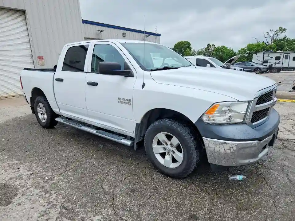 1C6RR7KG6HS612579 2017 RAM 1500-3
