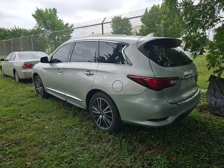 5N1DL0MMXJC513340 2018 INFINITI QX60-2