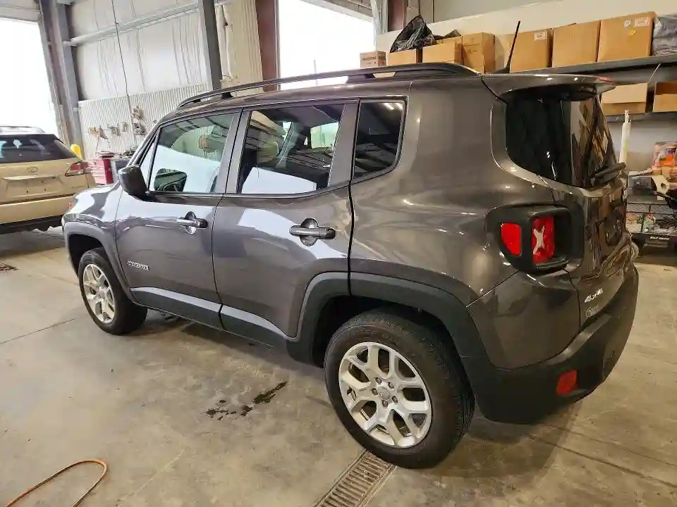 ZACCJBBB1JPJ37493 2018 JEEP RENEGADE-1
