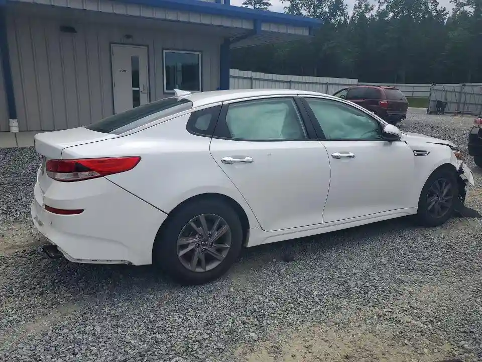 5XXGT4L37LG429769 2020 KIA OPTIMA-2