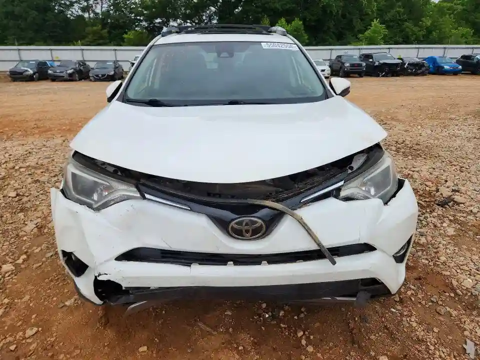 JTMWFREV2JJ170437 2018 TOYOTA RAV4-4