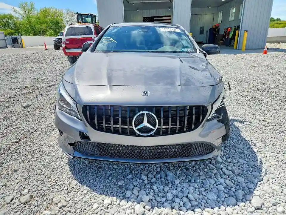 WDDSJ4GB1KN769235 2019 MERCEDES-BENZ CLA-CLASS-4