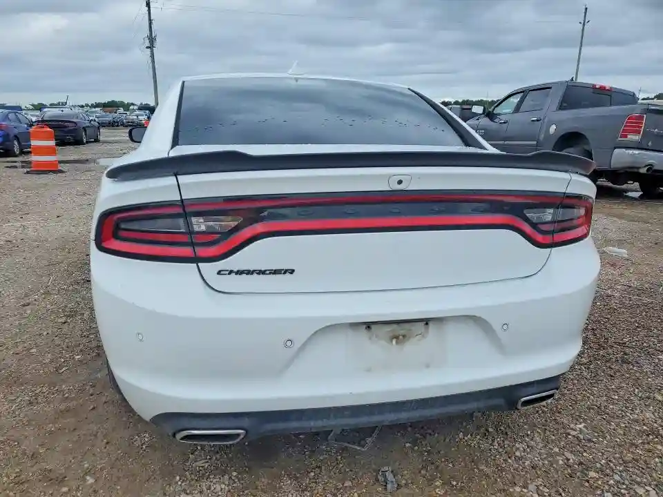 2C3CDXBG0PH588688 2023 DODGE CHARGER-5