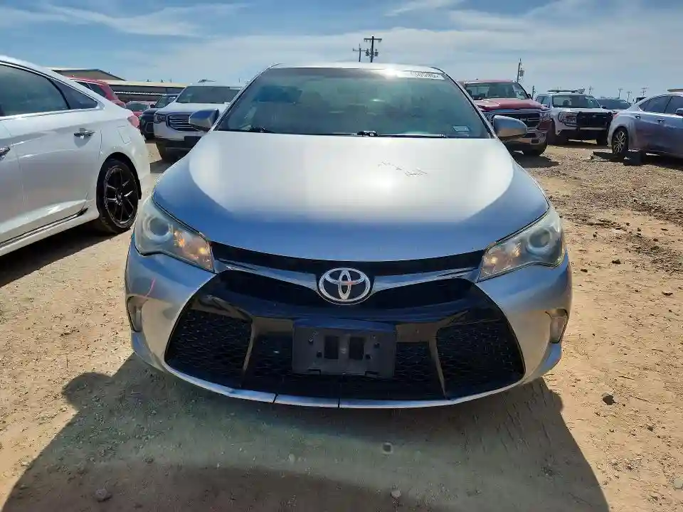 4T1BF1FK0FU972779 2015 TOYOTA CAMRY-4