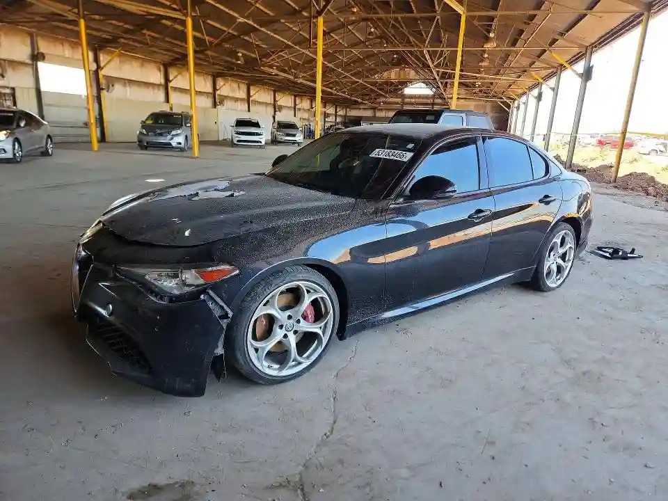 ZARFAMBN2K7600882 2019 ALFA ROMEO GIULIA-0