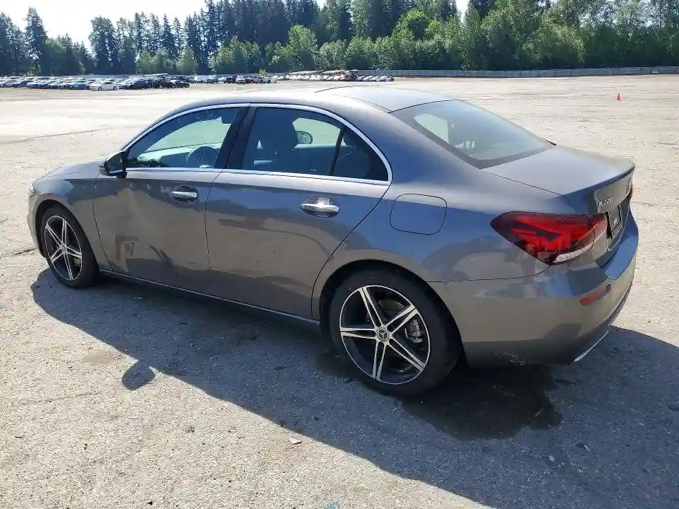 W1K3G4EB7NJ363557 2022 MERCEDES-BENZ A-CLASS-1