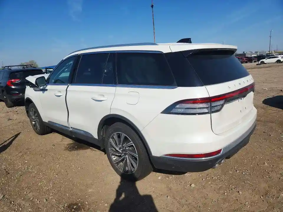 5LM5J6XC1SGL27824 2025 LINCOLN AVIATOR-1
