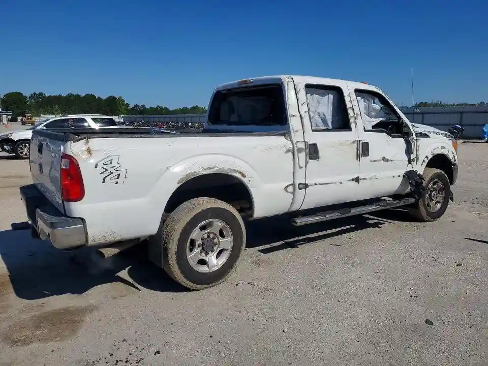 1FT7W2B62FED38389 2015 FORD F250-2