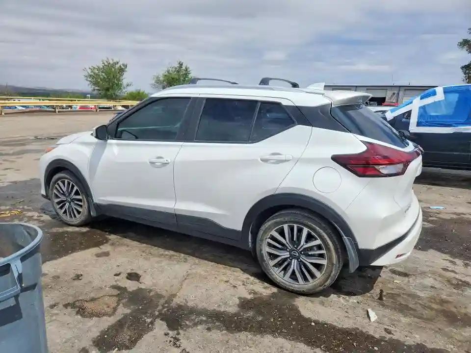 3N1CP5CV4NL527727 2022 NISSAN KICKS-1