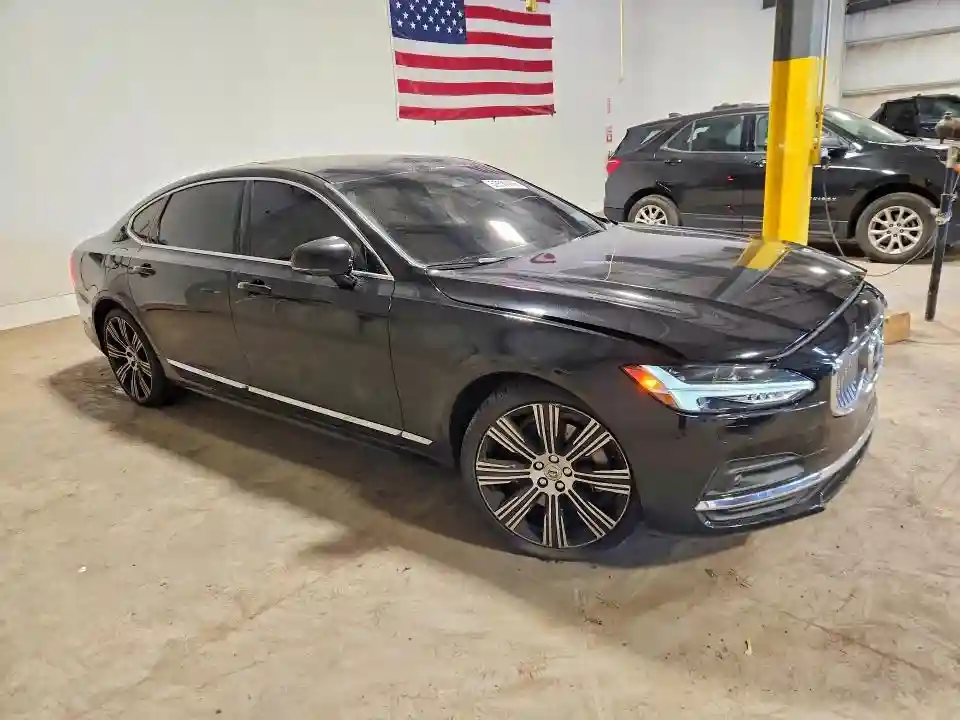 LVY062MNXPP321022 2023 VOLVO S90-3