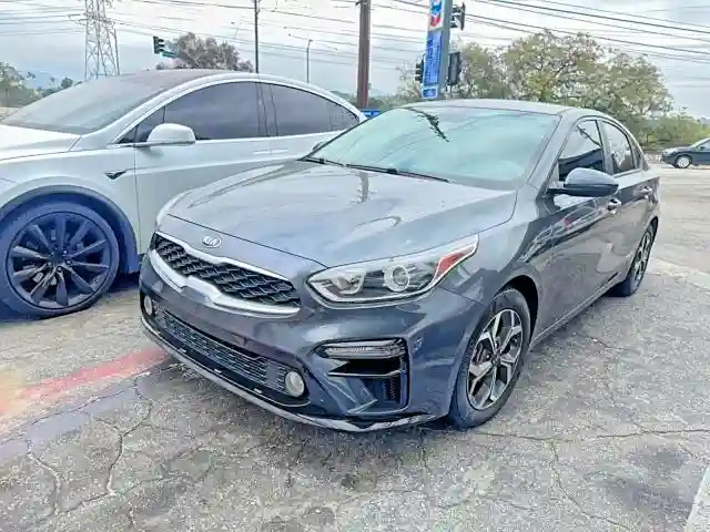 3KPF24AD7ME316523 2021 KIA FORTE LXS-1