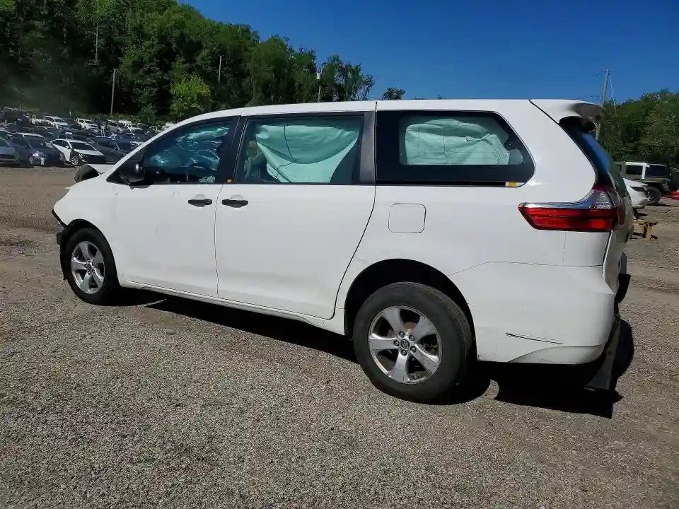 5TDZZ3DC9HS826826 2017 TOYOTA SIENNA L 7-1