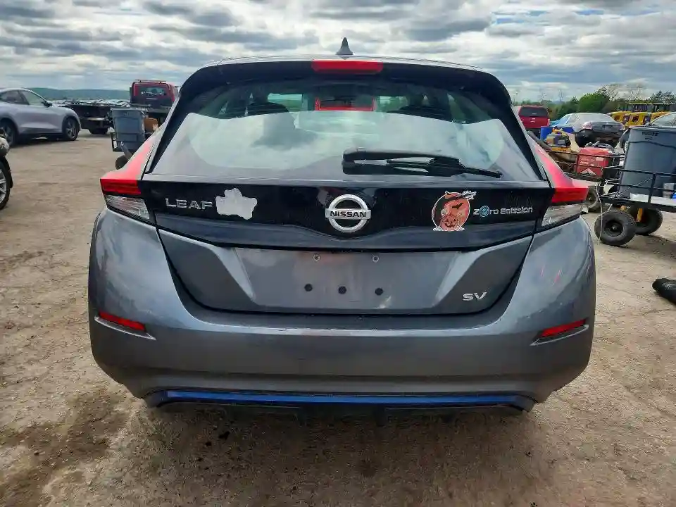 1N4AZ1CP2JC307460 2018 NISSAN LEAF-5