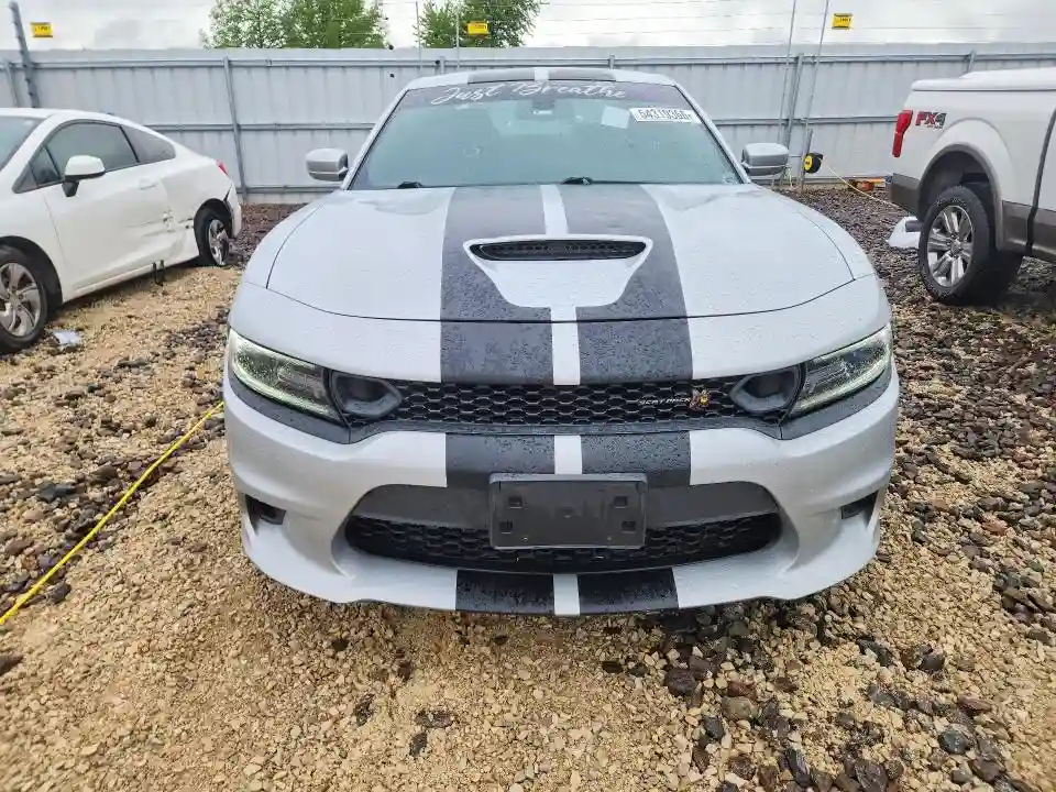 2C3CDXGJ1KH604572 2019 DODGE CHARGER-4