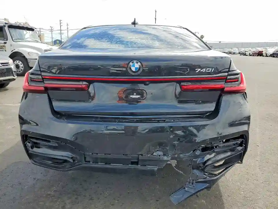 WBA7T2C07NCJ53362 2022 BMW 7 SERIES-5