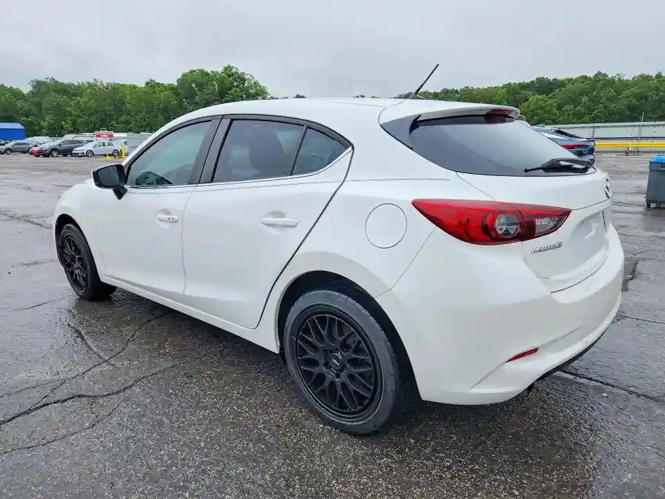 JM1BN1L79H1149988 2017 MAZDA 3-1