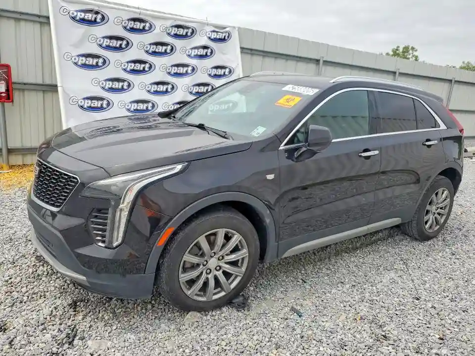 1GYFZCR47LF042975 2020 CADILLAC XT4-0