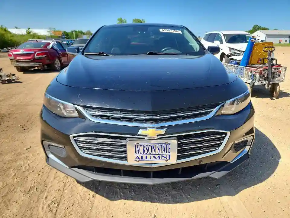 1G1ZD5ST8JF281696 2018 CHEVROLET MALIBU-4