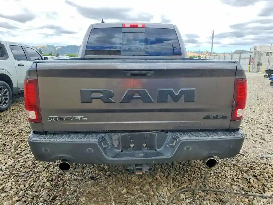 1C6RR7YT6HS538388 2017 RAM 1500-5