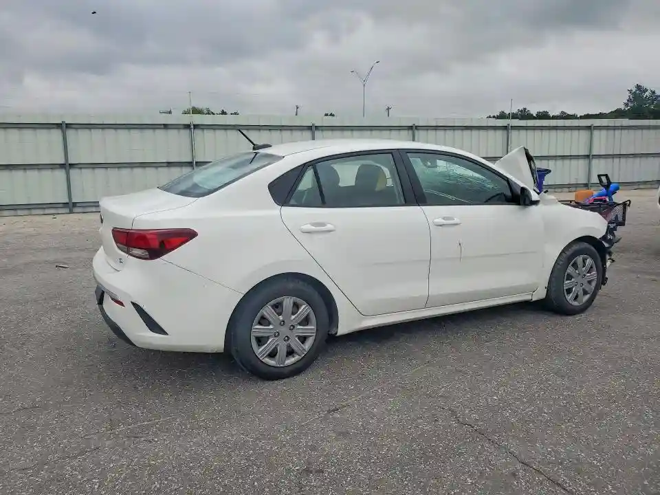 3KPA24AD1ME392894 2021 KIA RIO-2