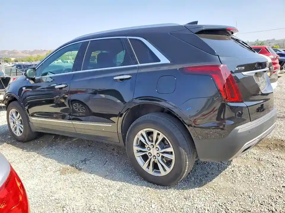 1GYKNCRS7LZ211156 2020 CADILLAC XT5-1