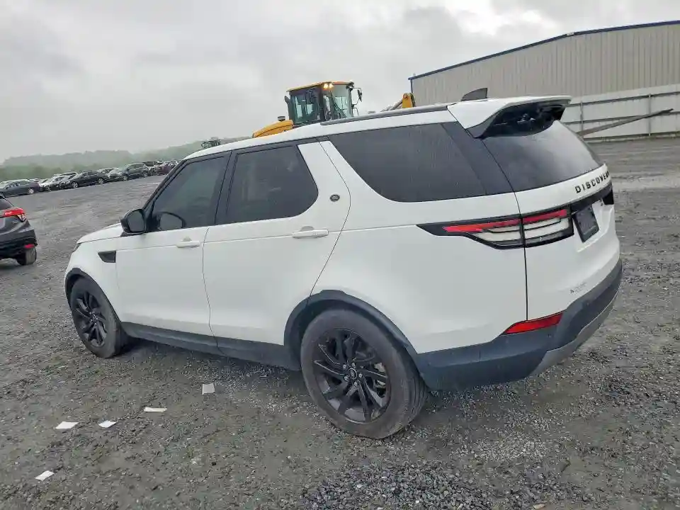 SALRG2RV8JA072419 2018 LAND ROVER DISCOVERY-1