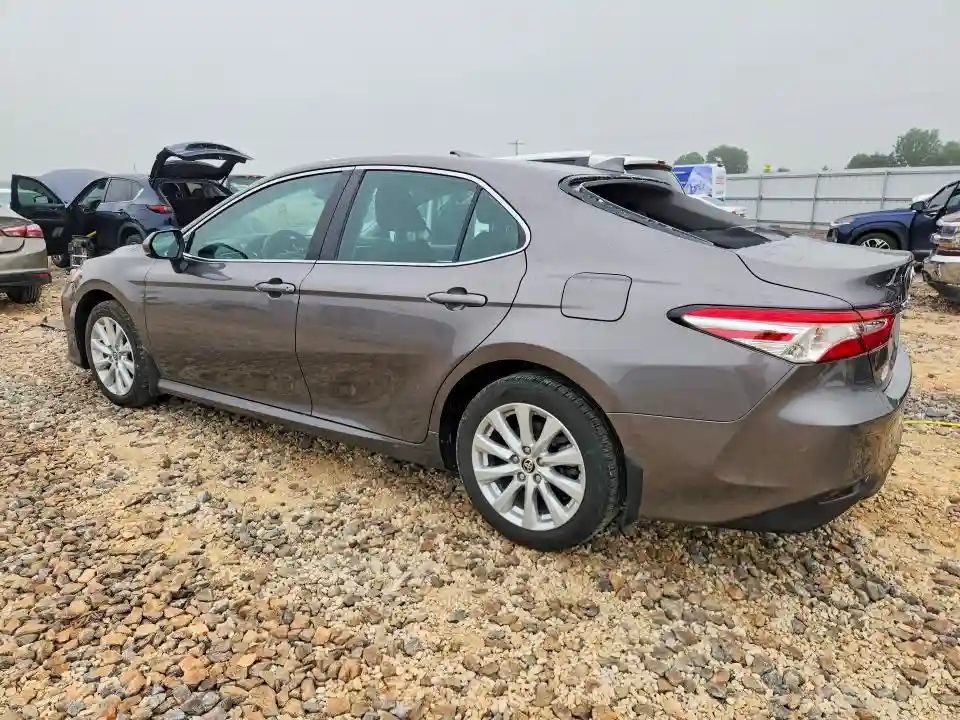 4T1C11AK3LU977142 2020 TOYOTA CAMRY-1