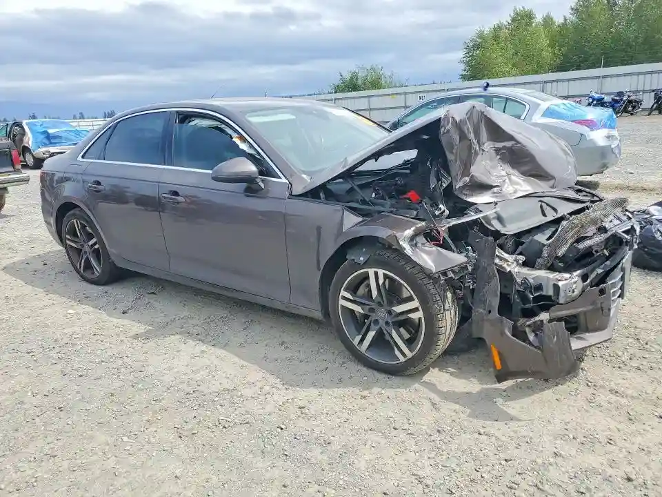 WAUCNAF45HN020755 2017 AUDI A4-3