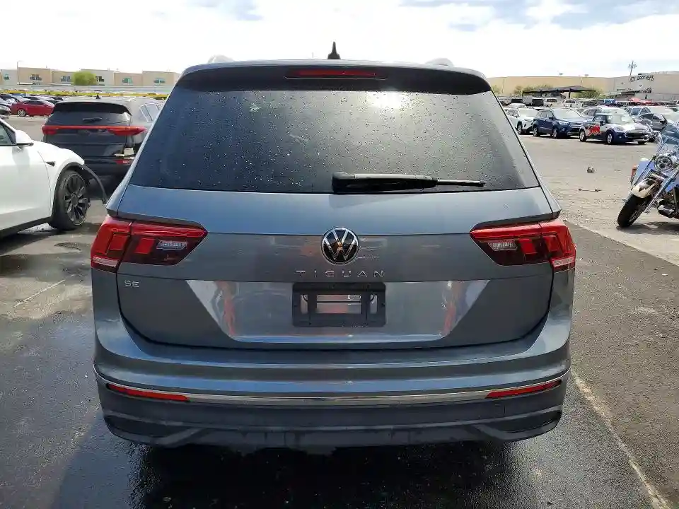 3VV3B7AX4PM055992 2023 VOLKSWAGEN TIGUAN-5