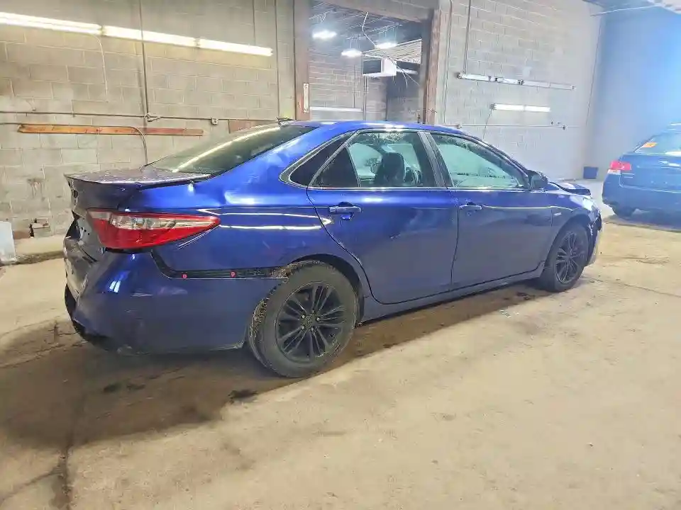 4T1BF1FK8GU610507 2016 TOYOTA CAMRY-2