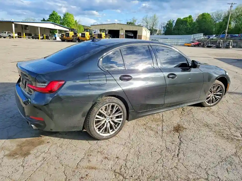 3MW89FF0XP8D02833 2023 BMW 3 SERIES-2
