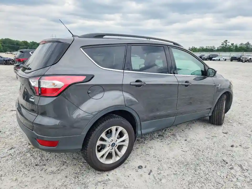 1FMCU0GD4JUC20323 2018 FORD ESCAPE-2