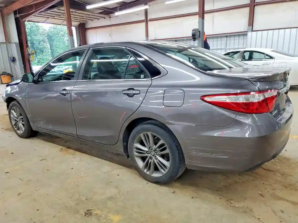 4T1BF1FK3GU547686 2016 TOYOTA CAMRY-1