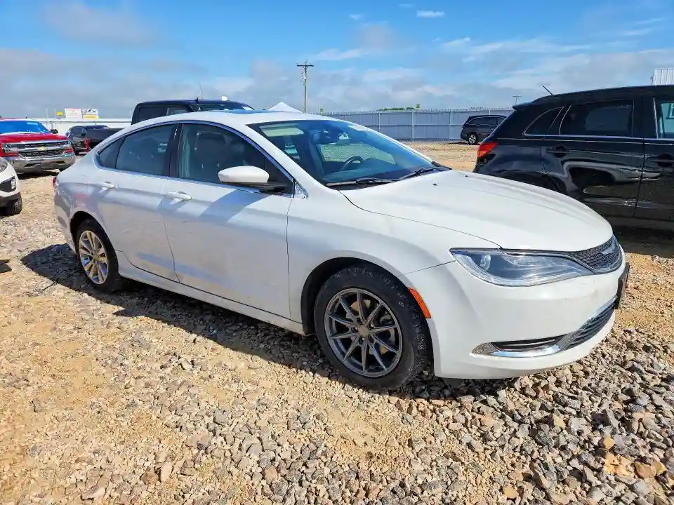 1C3CCCAB7GN172811 2016 CHRYSLER 200-3