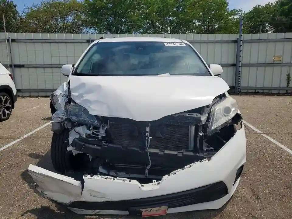 5TDKZ3DC3LS023309 2020 TOYOTA SIENNA-4