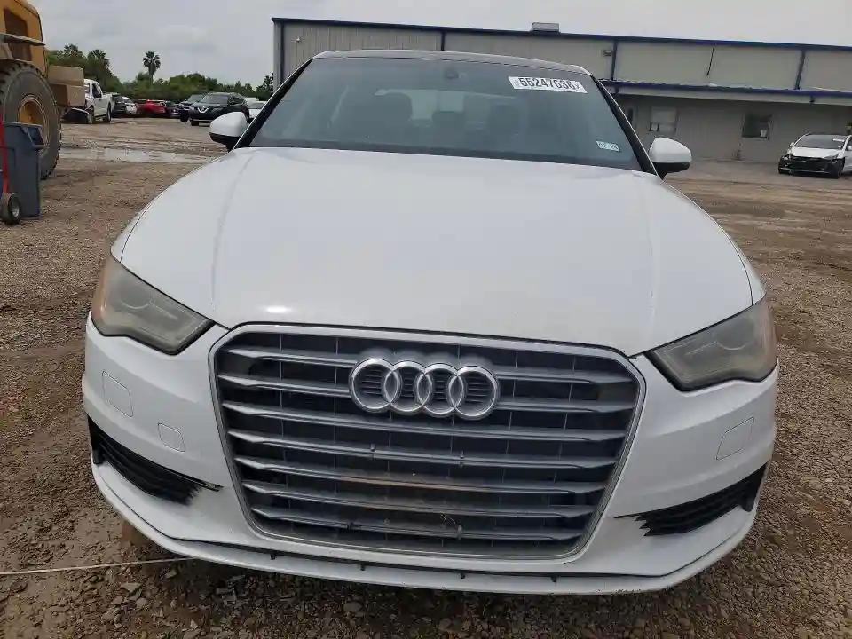 WAUACGFF8F1042206 2015 AUDI A3-4