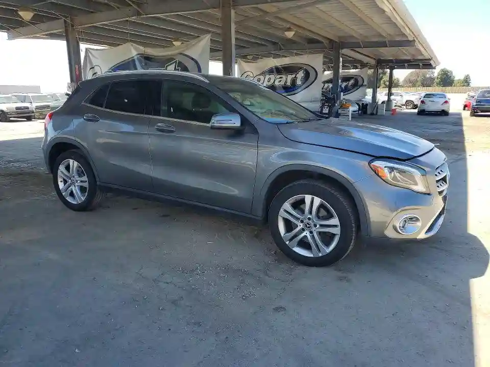 WDCTG4GB3JJ520996 2018 MERCEDES-BENZ GLA-CLASS-3
