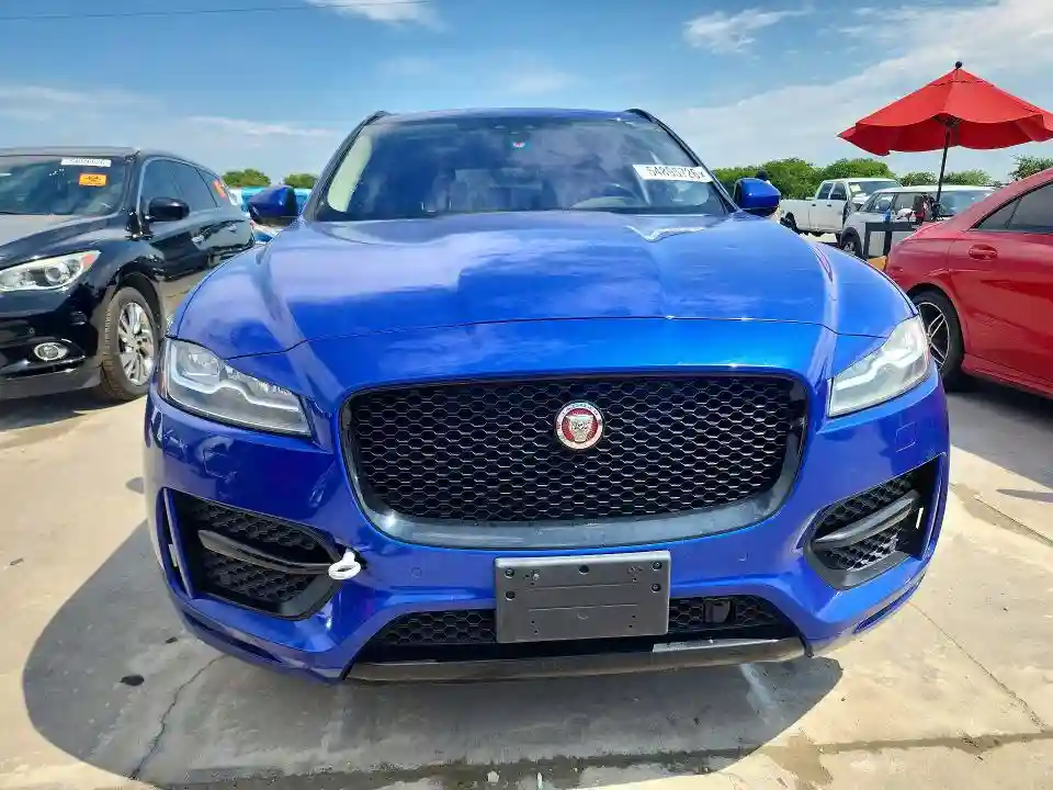 SADCL2FN0JA240295 2018 JAGUAR F-PACE-4