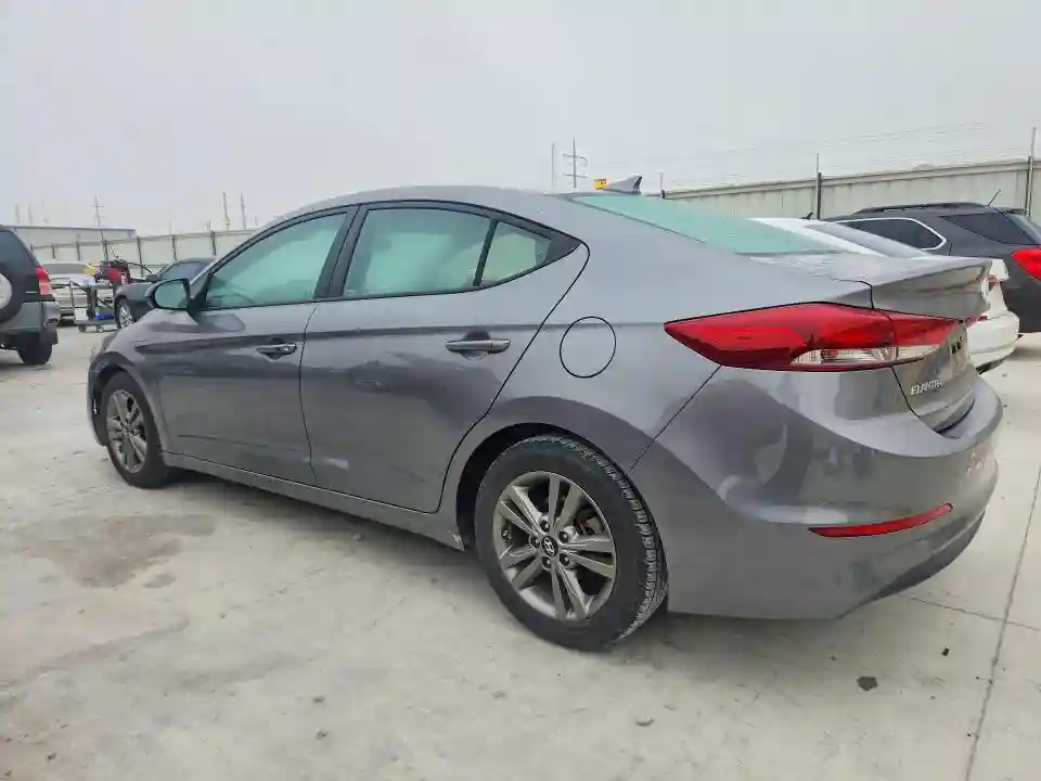 5NPD84LF5JH261436 2018 HYUNDAI ELANTRA-1