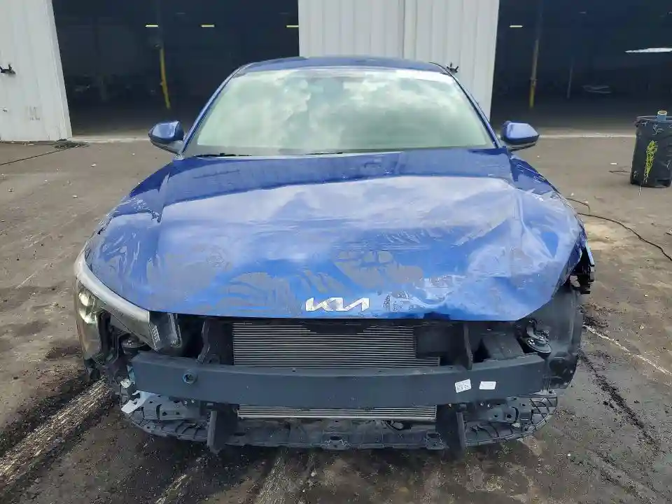 3KPFT4DE2SE064050 2025 KIA K4 LXS-4