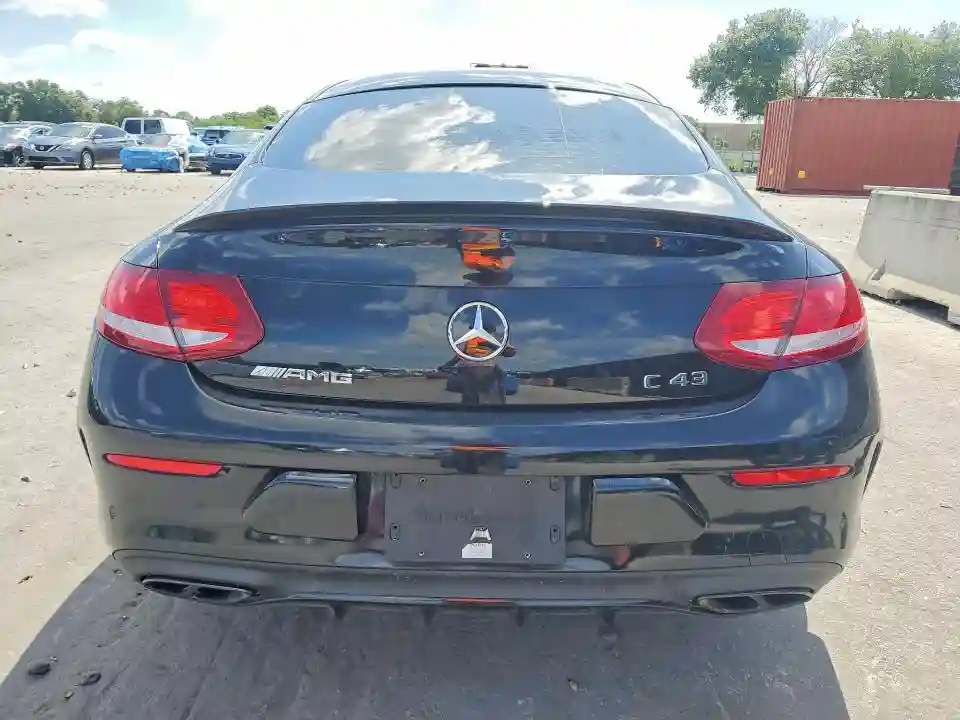 WDDWJ6EB8HF523463 2017 MERCEDES-BENZ C-CLASS-5