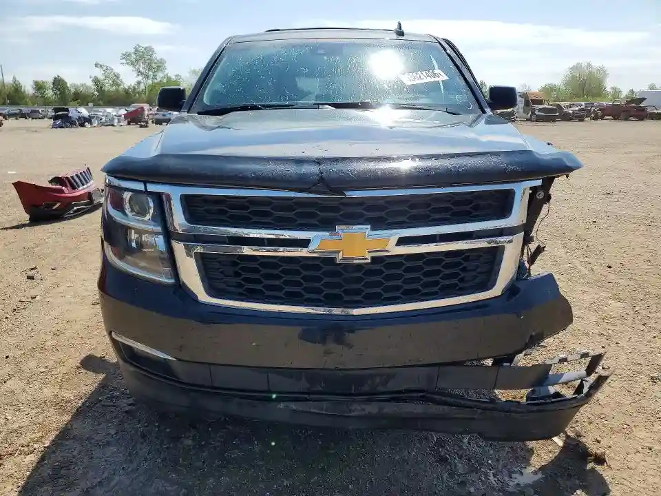 1GNSKHKCXKR329674 2019 CHEVROLET SUBURBAN-4